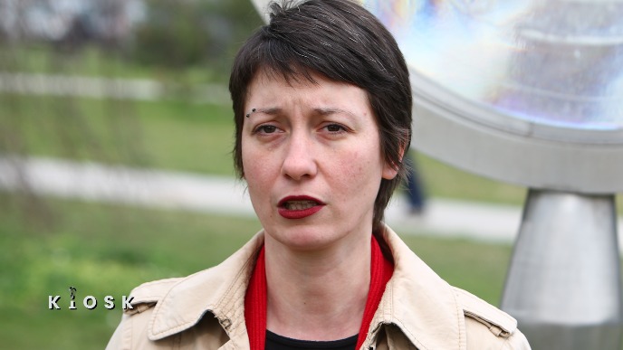 Naslovi koji viktimizuju